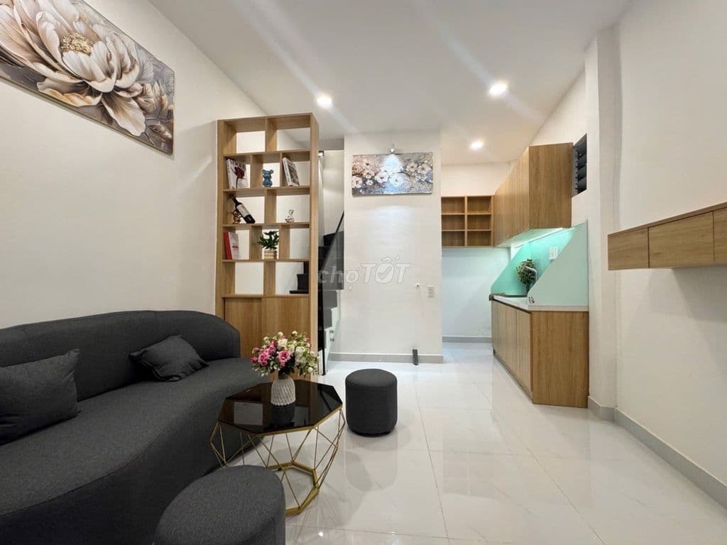 NHÀ ĐẸP NGAY NƠ TRANG LONG - BÌNH LỢI TRUNG - QUẬN BÌNH THẠNH - 17M2