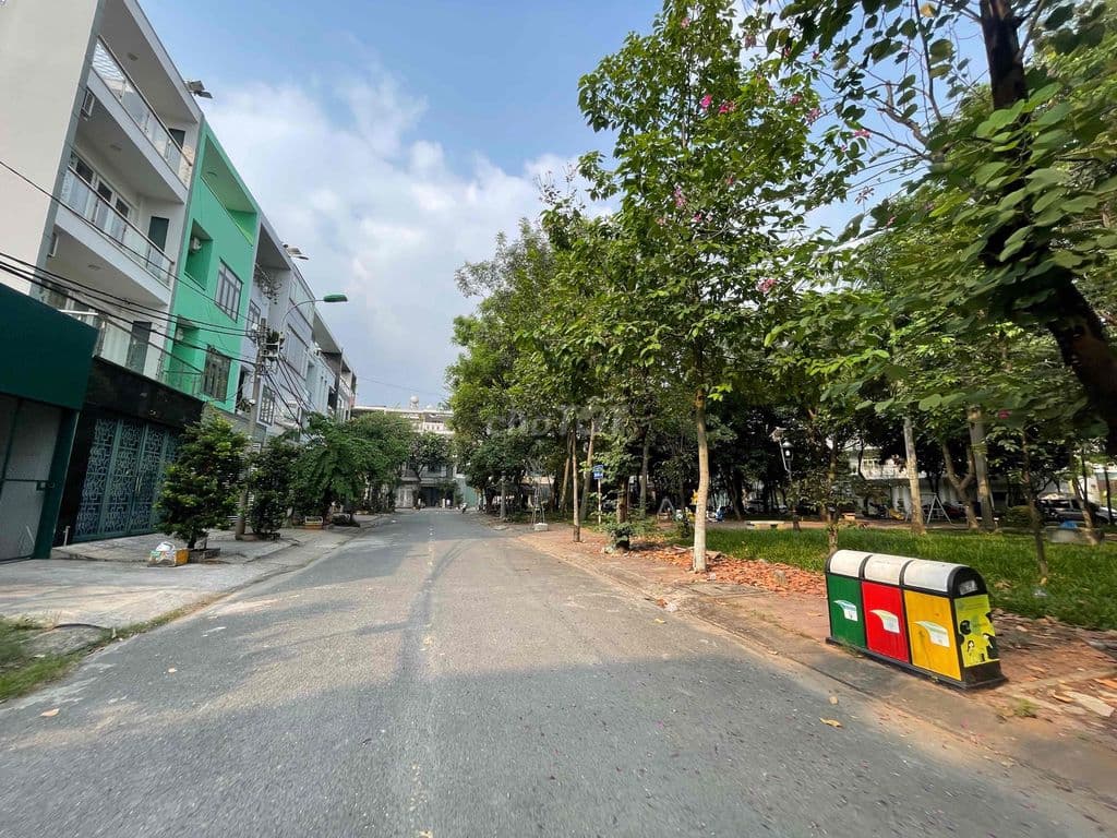 Lô Đất MTNB khu Ao Sen sát công viên dt 5x23.5m giá 11.6 tỷ - Ảnh 3