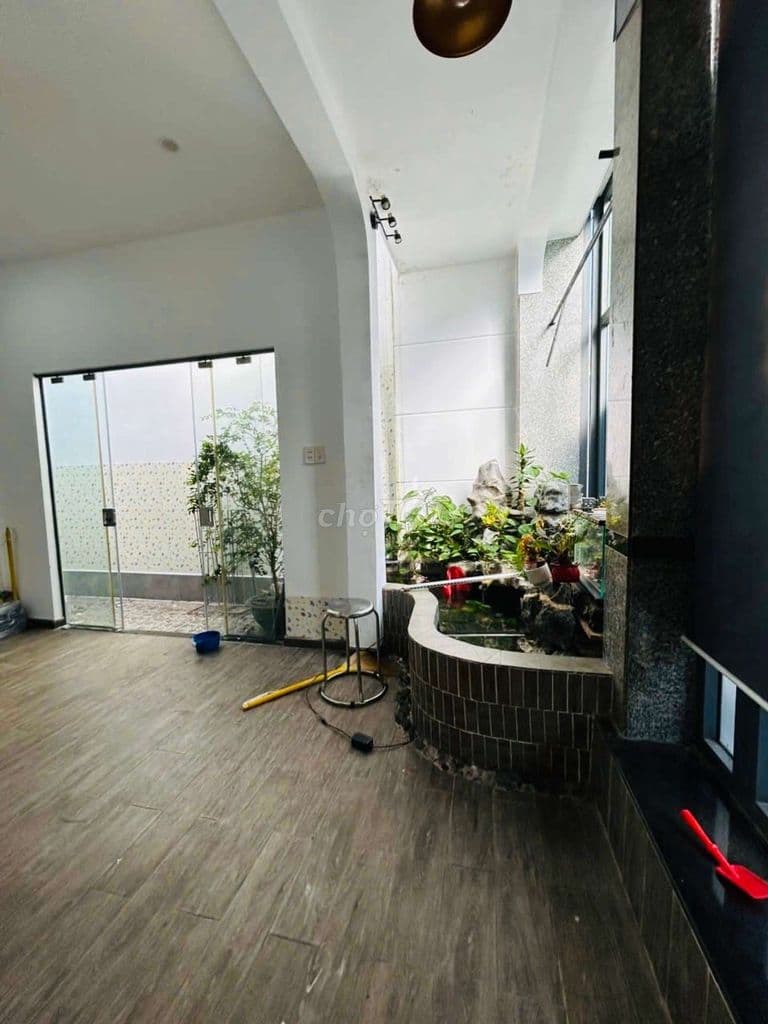 Bán Nhà :Sư Huỳnh Liên P 10 Tân Bình ,Ngang 4,6M- 110M2, Giá: 8.5Tỷ - Ảnh 3