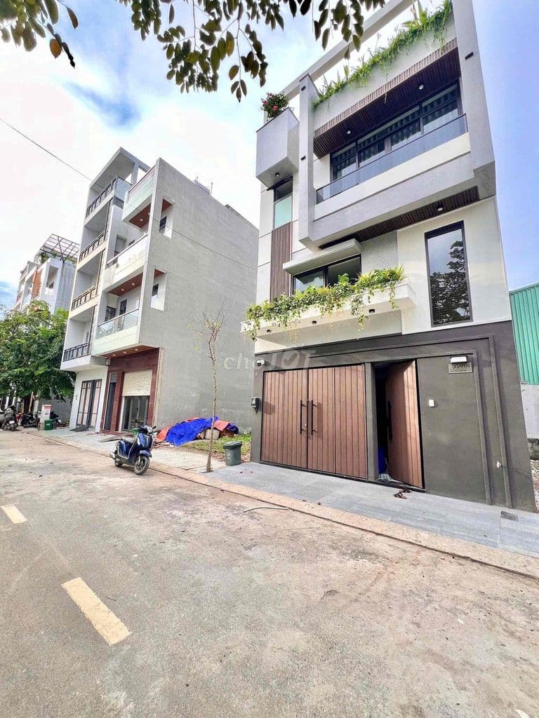 Đất 4 tỷ ngang 4.5x11 xây full ko chừa, xây cao tầng, An Phú Đông,Q12