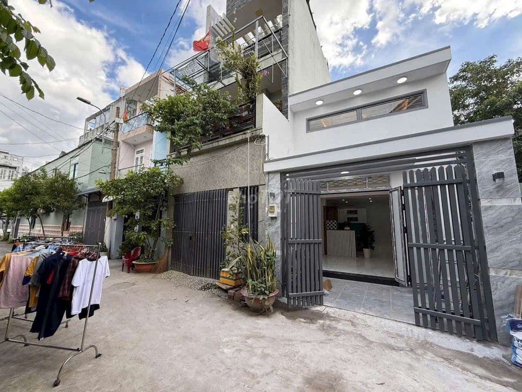 Chỉ 5 tỷ Nhà HXH 3PN-2WC ĐƯỜNG 160 TNPA- GẦN NGÃ TƯ THÙ ĐỨC