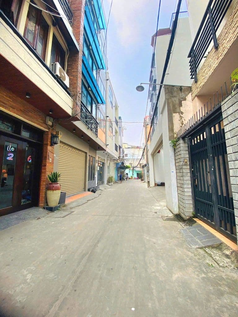 NHÀ ĐẸP 4 TẦNG KHU CX ĐỒNG TIẾN-5PN - NGANG 5M - 43M2 - ĐẤT NỞ HẬU