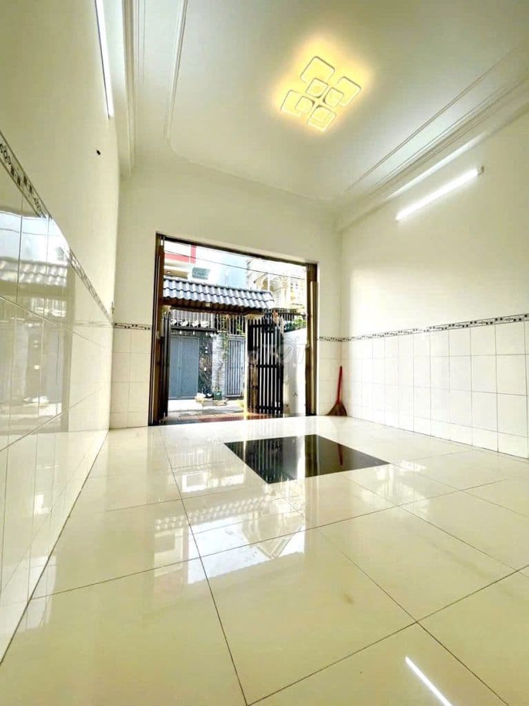 Giảm 1.2tỷ Nhà Hiệp Bình Chánh 70m² 3Tầng Hẻm Xe Hơi ~ Phạm Văn Đồng - Ảnh 3