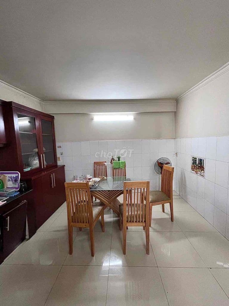 Nhà 5 tầng HXH sát MT Nguyễn Trọng Tuyển – nở hậu hiếm – chỉ 10.9 tỷ