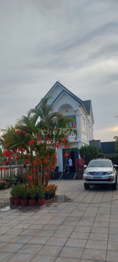 Cần bán biệt thự vườn 2 Mặt Tiền đường trước 20m đường sau 12m - Ảnh 2