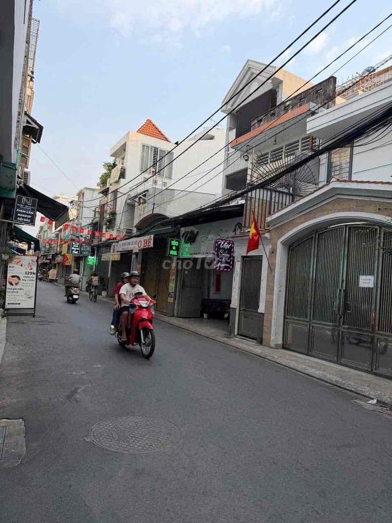 Bán nhà Mặt Tiền Thép Mới- Dt 4,2x12m 1 lầu. Giá 8.5 tỷ