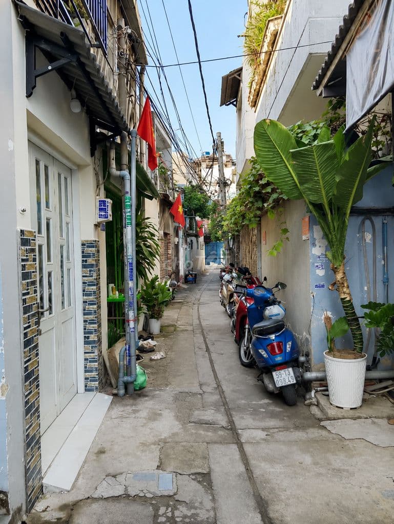 HÀNG HIẾM AN SƯƠNG.! 45 mét vuông - HẺM 1 SẸC GẦN MẶT TIỀN – 3.37 TỶ - Ảnh 2