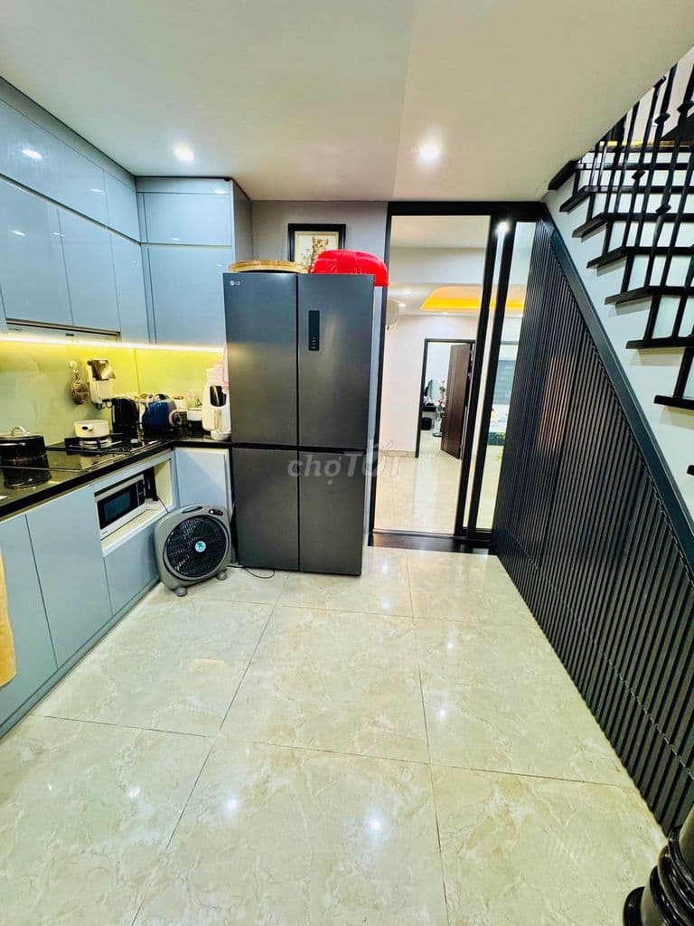 37tr/1m2 KHU PHÂN LÔ QUÂN ĐỘI - SỬ DỤNG 180M2, SỔ ĐỎ CC - Ảnh 2
