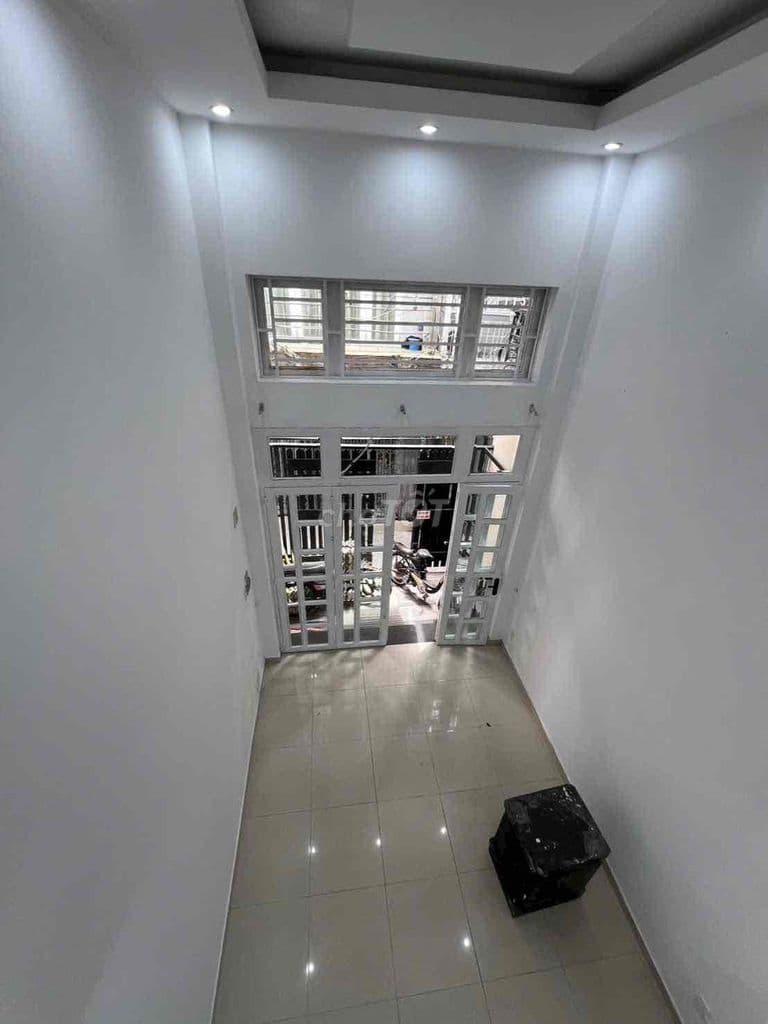 ✅ Nhà 5 tầng, 6 phòng ngủ, cách đường lớn 50m p Tân Thuận - Ảnh 3