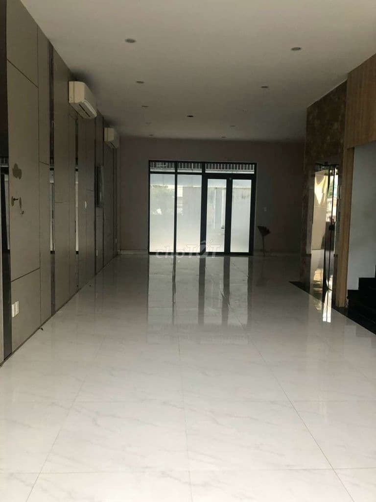 TÒA VĂN PHÒNG KDC HIM LAM ĐƯỜNG D1- DT 7.5X20M- GIÁ TỐT - Ảnh 2