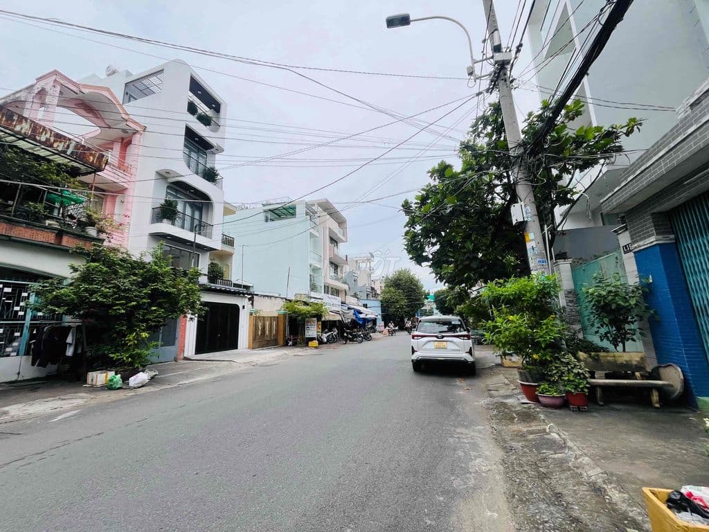 Ngay Cư xá Phú Lâm A - 3 Tầng - 4.2X25M - Đang cho thuê 17tr/tháng