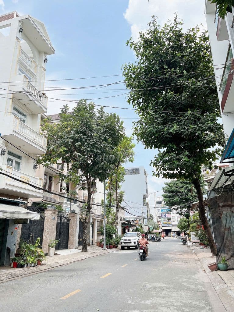 Bán nhà Mặt tiền Ngang 5,1m dài 19m Hoa hồng 120tr - Ảnh 2