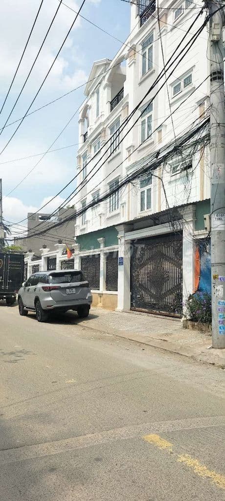 Nhà 3 tầng mới đẹp, gần KĐT Vạn Phúc, cách QL 13 500m, 64m2, 7.3 tỷ TL