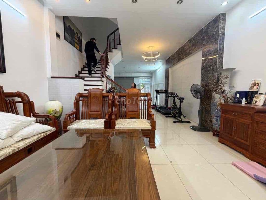 Bán nhà cực rẻ! Giá đầu tư- sát Tố Hữu- oto phân lô 83m2- nhà 5 tầng - Ảnh 2