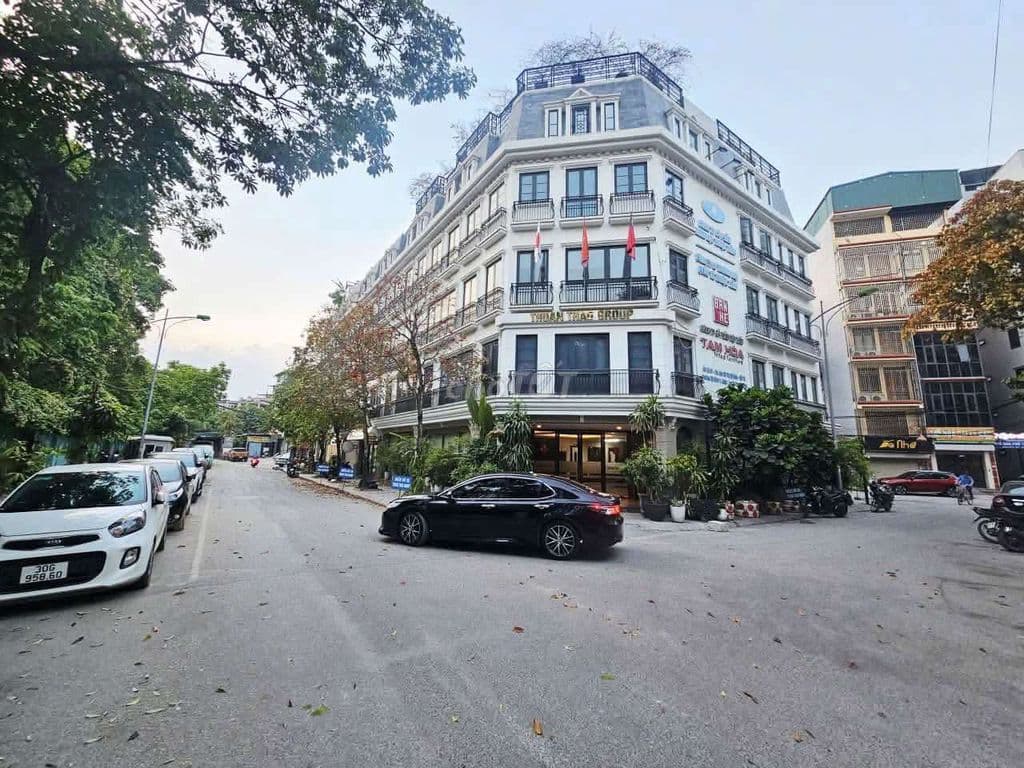 Tôi cần bán nhà KĐT Five Star Đình Thôn ,Mỹ Đình, 6tầng thang máy
