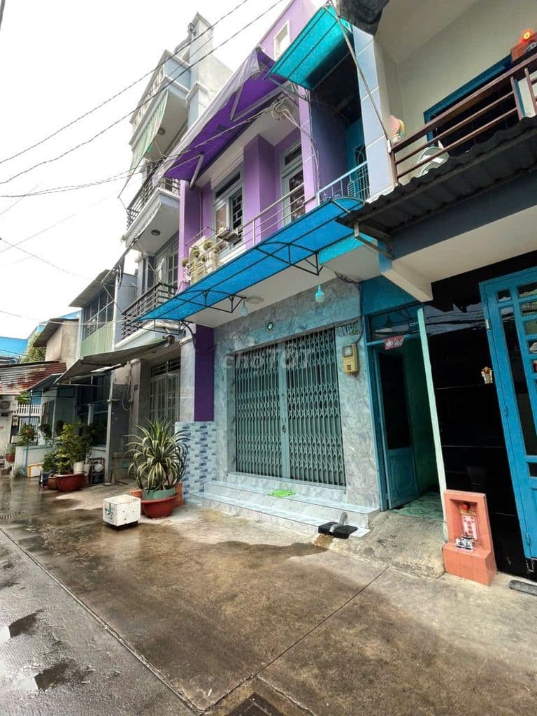 Bán nhà hẻm 5m Luỹ Bán Bích, q. Tân Phú,3,8x11m, 2 Lầu, giá 5,8 tỷ