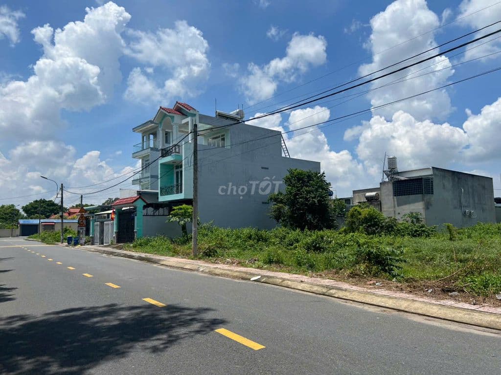 Lô góc thị trấn Củ Chi 210m2 SHR chủ gửi chỉ 720 triệu có thổ cư - Ảnh 2