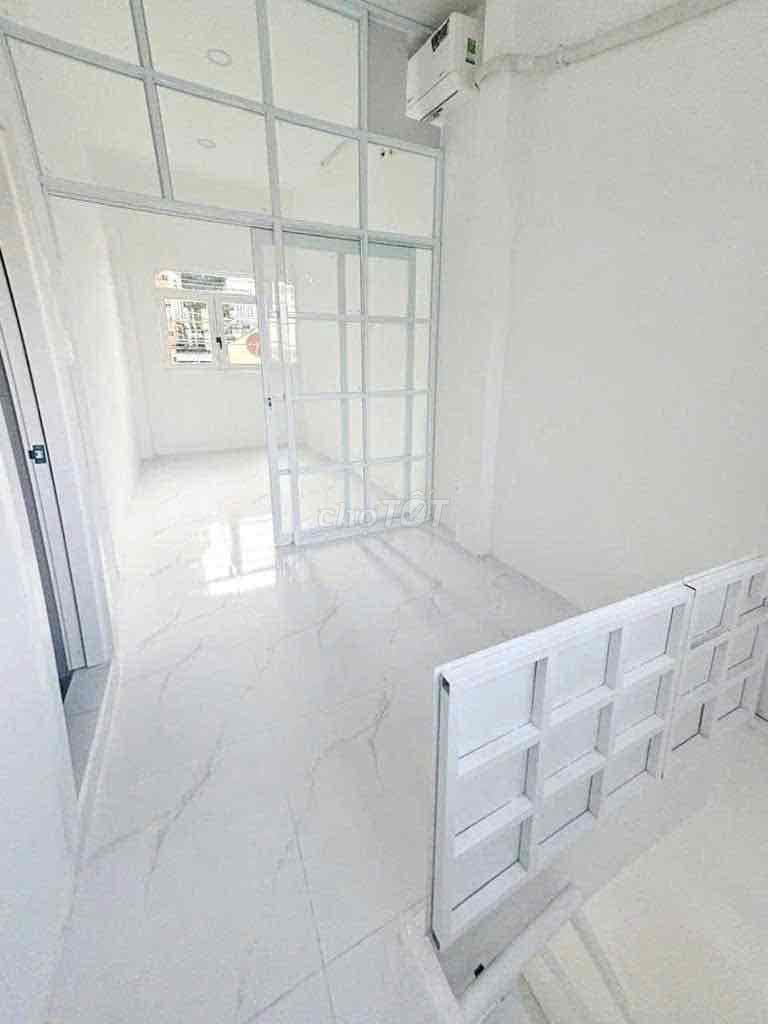 chỉ 1 tỷ nhĩnh, dt 42m2, lê văn lương quận 7, shr, hổ trợ vay 80% - Ảnh 2