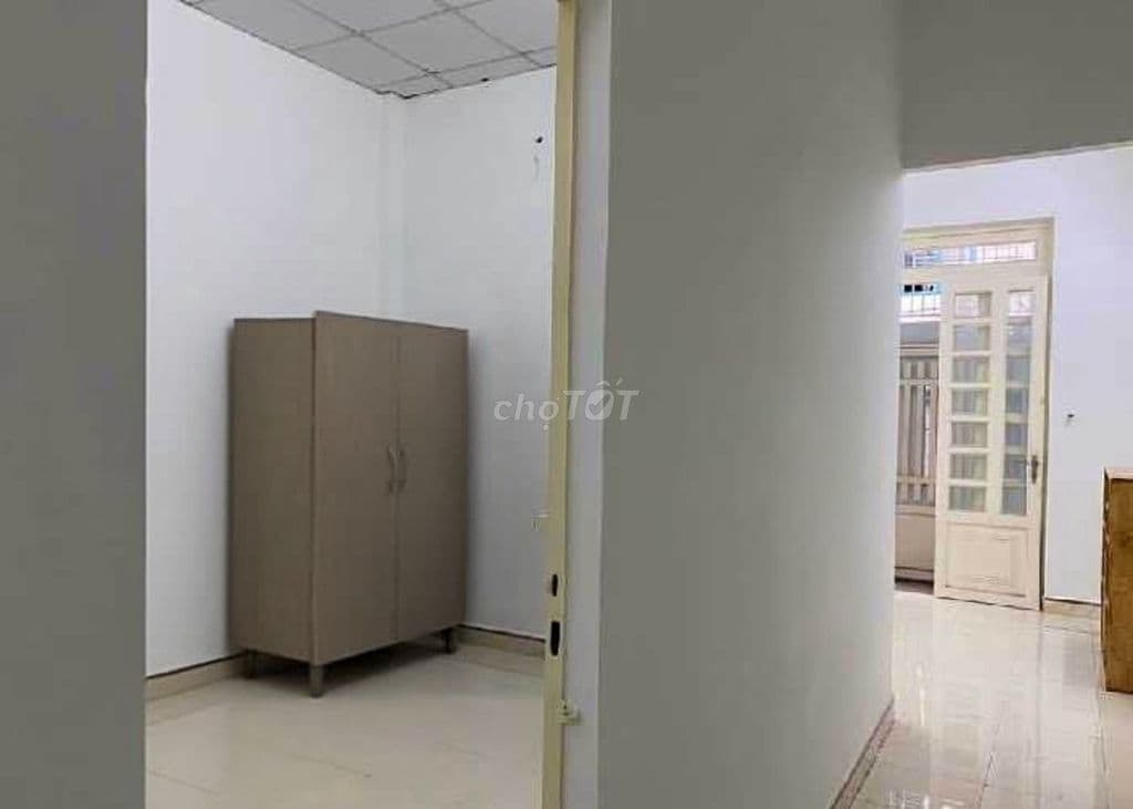 BÁN NHÀ ĐẸP – GIÁ TỐT – VỊ TRÍ TIỆN LỢI LIÊN KHU 2-5 - Ảnh 2