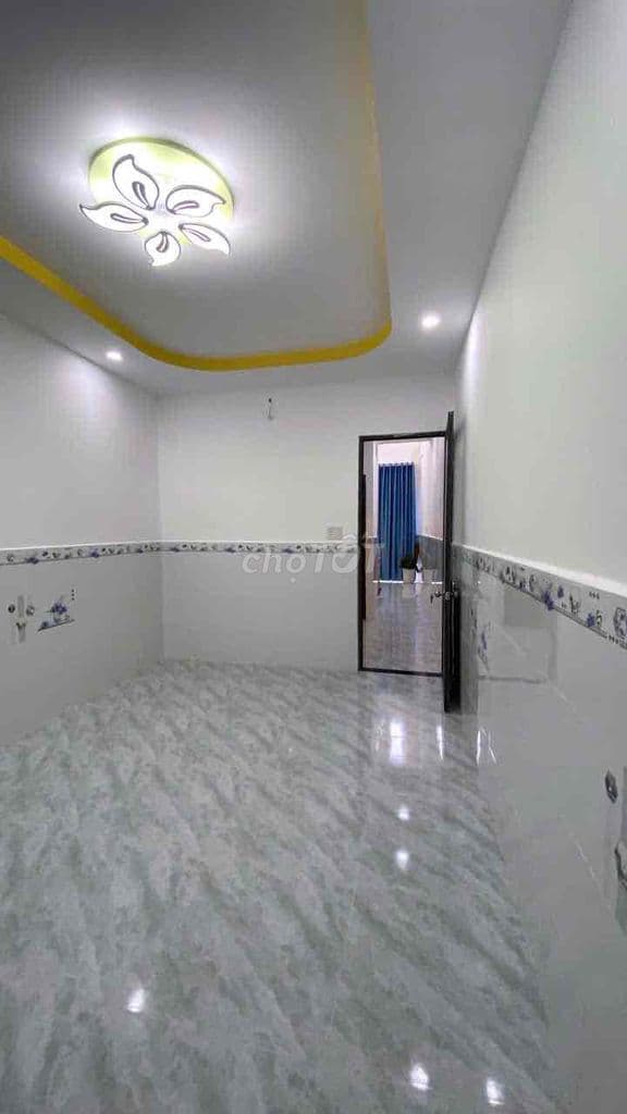 nhà gần cầu vượt ngã tư ga Q12 1 lầu 2pn hẻm xe hơi - Ảnh 2