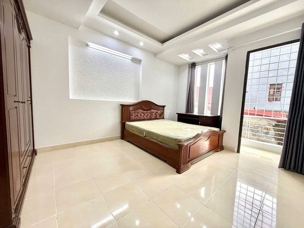 6.5 tỷ nhà dân xây cực đẹp Cạnh chợ Hà Đông phố Bà Triệu Gần ô tô - Ảnh 3
