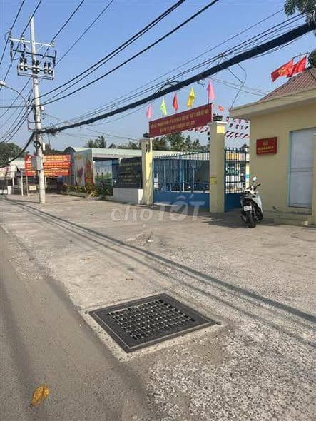 NHÀ MẶT TIỀN - BÌNH CHÁNH - ĐƯỜNG NHỰA 7M- ĐẸP 4 TẦNG-73M2 GIÁ 4.5 TỶ - Ảnh 2