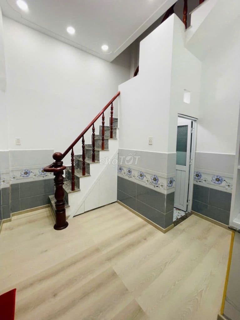 Bán Nhà Q12 Gần Chợ Hiệp Thành 4x5m Điện riêng, nước máy về Ở Ngay - Ảnh 2