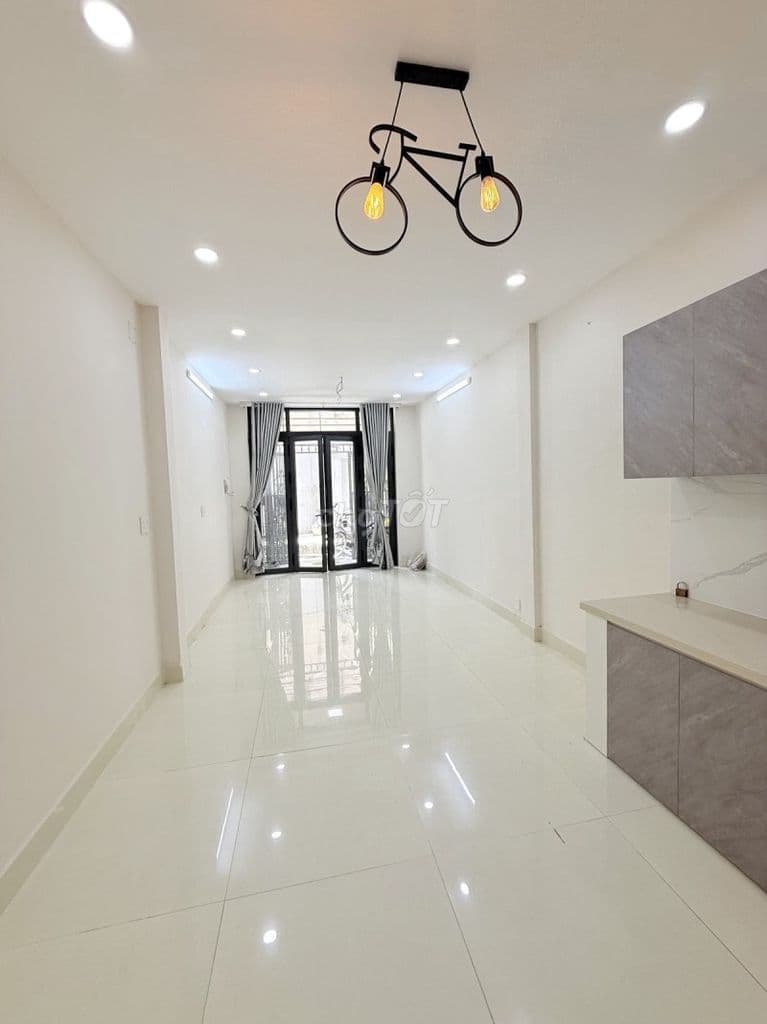 Nhà MỚI XÂY 45m2 HXH 4M NGAY SỞ THUẾ TÂN BÌNH - 3 tầng 5PN NHỈNH 7 TỶ - Ảnh 3