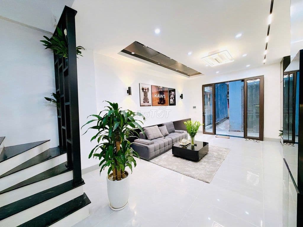 THÁI THỊNH- NHÀ 4 TẦNG MỚI SIÊU ĐẸP- SỔ ĐỎ- Ở LUÔN - Ảnh 2