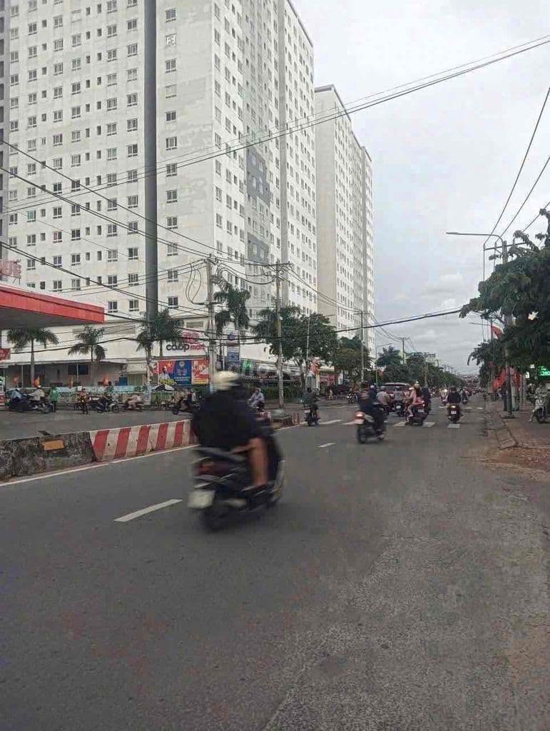 74M - 5,4TỶ - Phan Văn Hớn - Tân Thới Nhất- Q12 - Hể Xe Tải