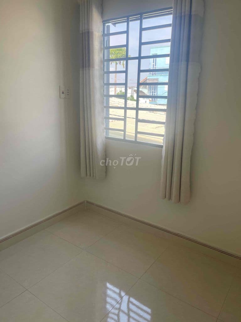 KẸT TIỀN CẦN BÁN GẤP