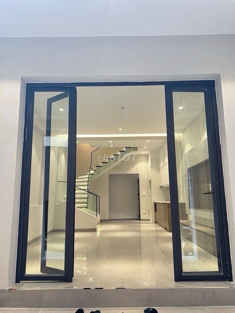 bán nhà Hoa Lâm 45m2 gần Big C Long Biên - Ảnh 2