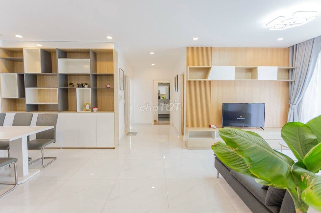 MT Nguyễn Bỉnh Kiêm 50m2/2 tỷ full NT, ở liền,sổ sẵn ,Đẹp như Hình. - Ảnh 2