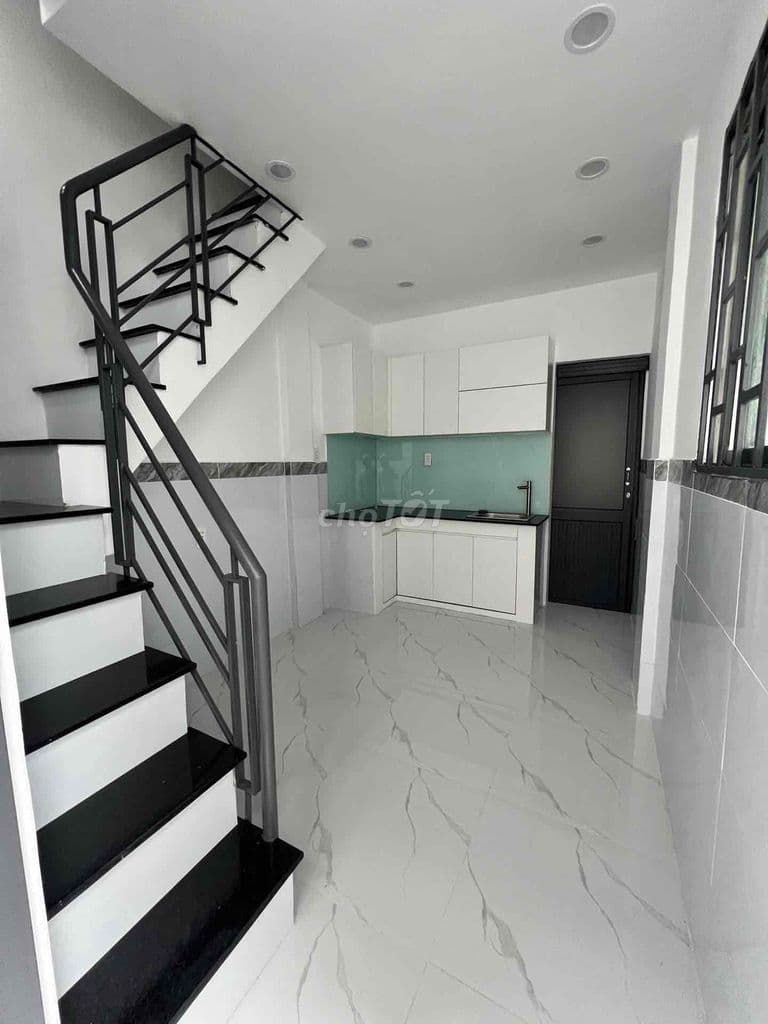 NHÀ NHỎ – GIÁ NHỎ–2,05 Tỷ- PHÙ HỢP GIA ĐÌNH TRẺ