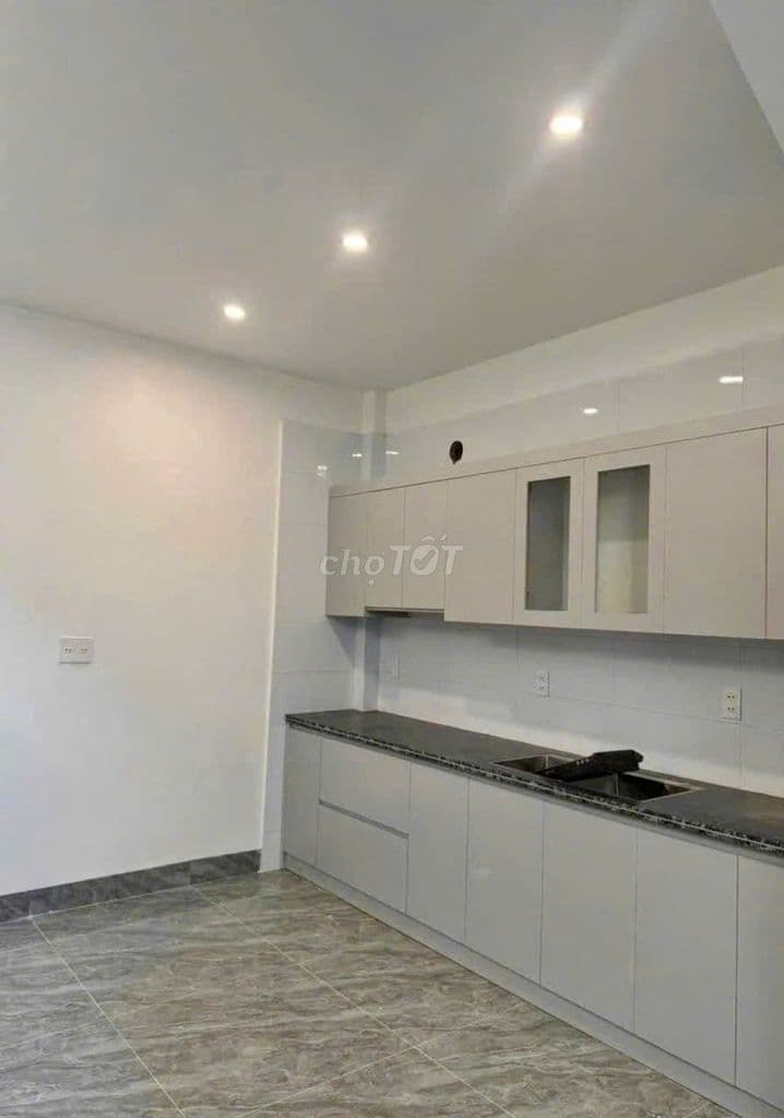 BÁN NHÀ 7,45 TỶ VEN SÔNG SG, GẦN CẦU BÌNH TRIỆU, XE HƠI ĐẬU CỬA 24/7.