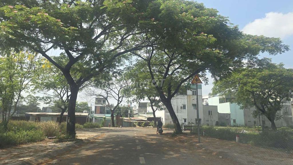 LÔ ĐẤT VITRI ĐẸP SHR. FUNL THỔ CƯ XD NGÂY KV NGÂY TTHC GIÁP Gò VẤP