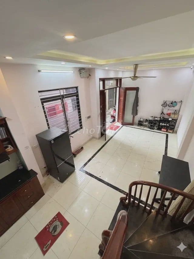 NHÀ MẶT TIỀN GẦN 10M - LÔ GÓC - NHÀ MỚI ĐẸP -HOÀNG MAI.