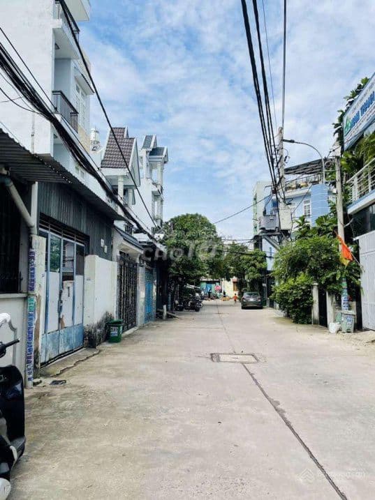 Bán lô đất HXH Trần Thị Năm, Trung Mỹ Tây, DT: 145m2, giá 10.3 tỷ tl - Ảnh 2