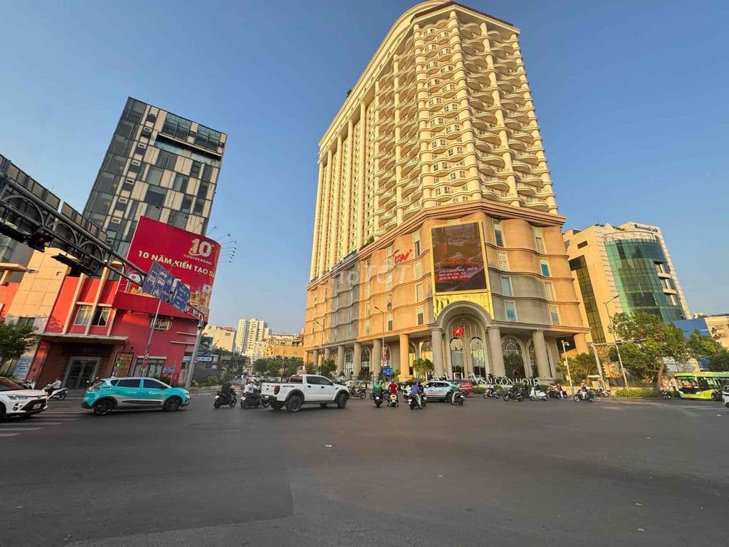 84m2 Mặt Tiền Kinh Doanh Quận 3 - Chào 22.5 Tỷ ( Cho Thuê 25 Triệu )
