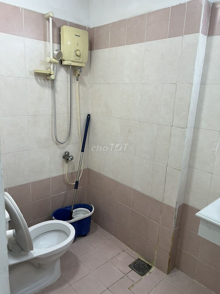 Cần bán căn hộ B4 Phường 3 Quận 4 (thang bộ) giá 2.6 tỷ 1pn 50m2 có sổ - Ảnh 3
