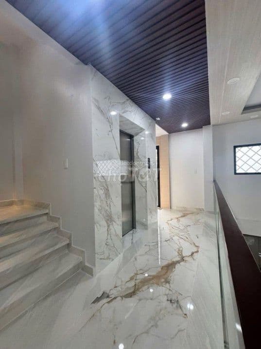 Biệt thự 5 tầng - 7x14 - Gara - Hồ bơi - Thang máy - Nguyễn Văn Tạo - Ảnh 3