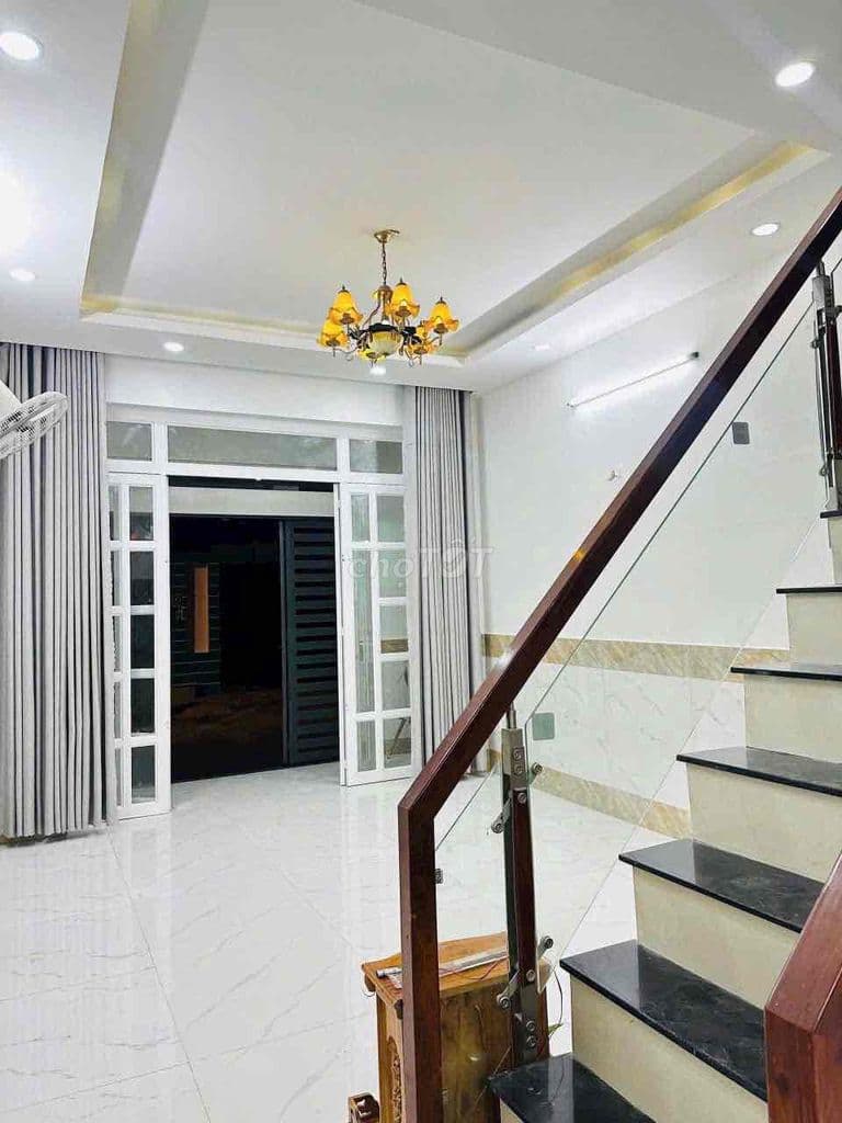 BÁN NHÀ 1 T 1 LẦU - KDC CHÂU LONG LONG PHƯỚC - 3.58 TỶ - Ảnh 2