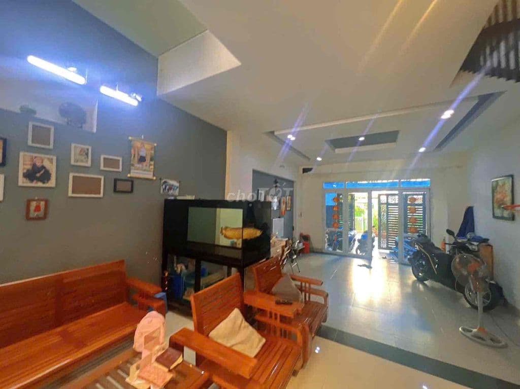 Nhà 3 tầng - 136m2 (5x27) - Khu dân cư hiện hữu gần chợ Hiệp Bình - Ảnh 2