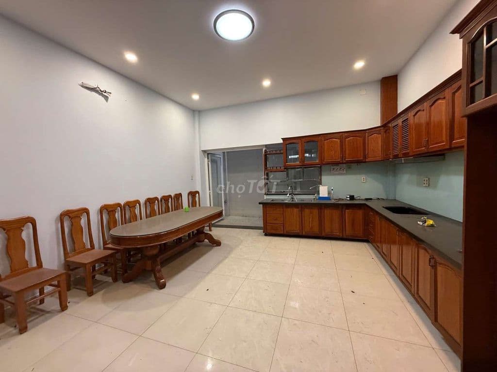 Bán Nhà phố 1 trệt 2 lầu ngay bệnh viện hẻm xe hơi có gara ô tô - Ảnh 3