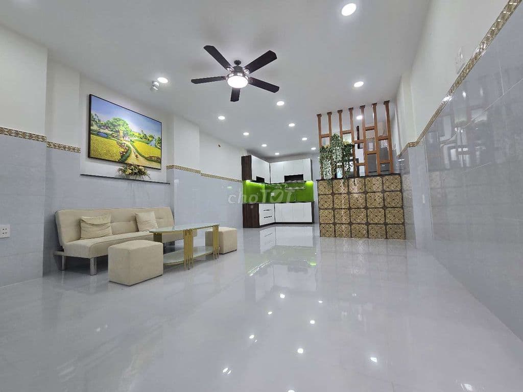 Hẻm Nhất Chi Mai, ngay Ga T3- DT 4x10, 1 Lầu MỚI Keng. nhỉnh 4 TỶ