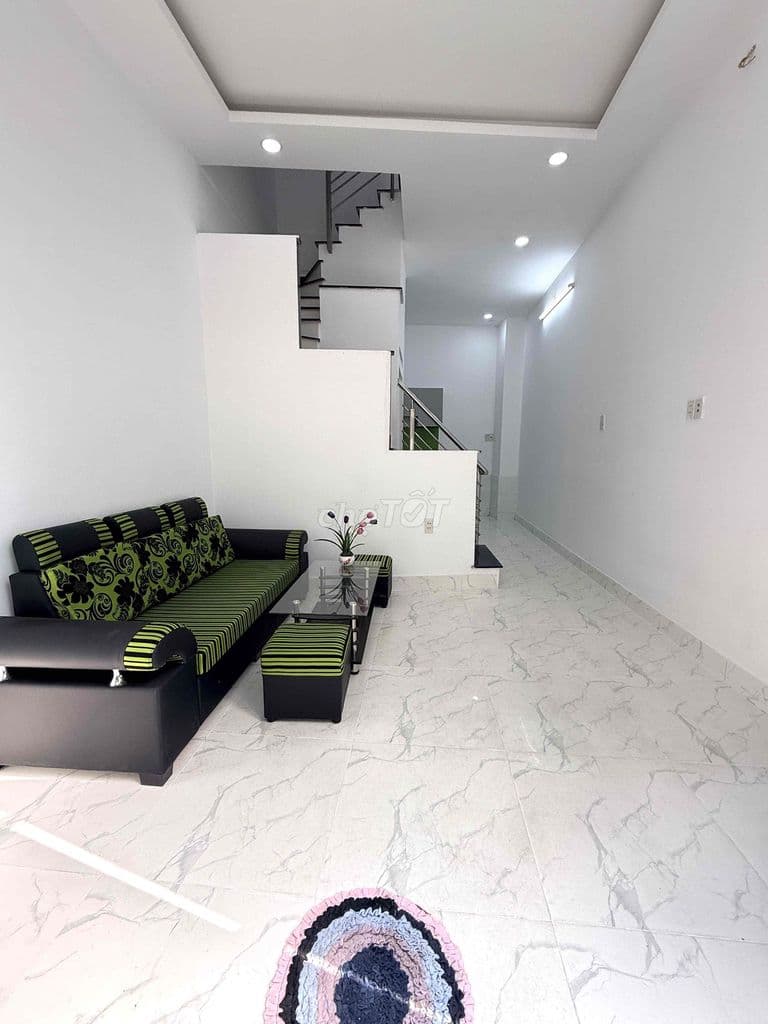 nhà mới sẵn nội thất đường hà huy giáp, Q12 3 phòng ngủ