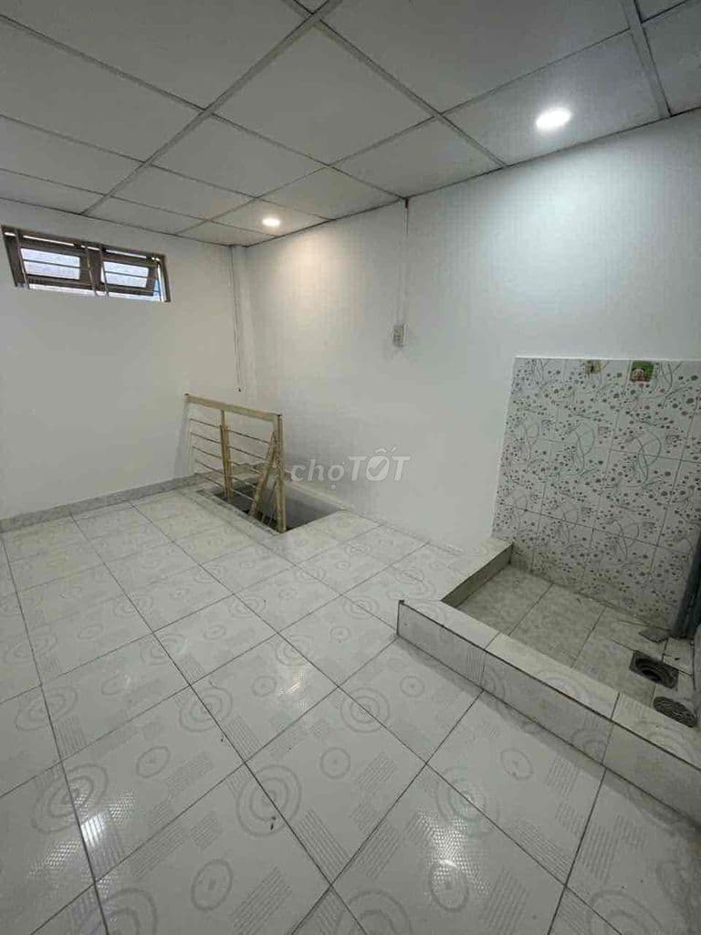 NHÀ NHỎ PHƯỜNG HẠNH THÔNG NGAY BỆNH VIỆN 175 SÂN BAY CHƯA TỚI 3 TỶ - Ảnh 3