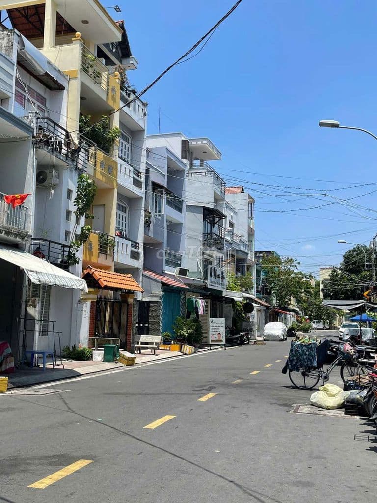 nhà mặt tiền đường 17 phường 4 quận DT 3.6m x 14.5m cấp 4 - Ảnh 2