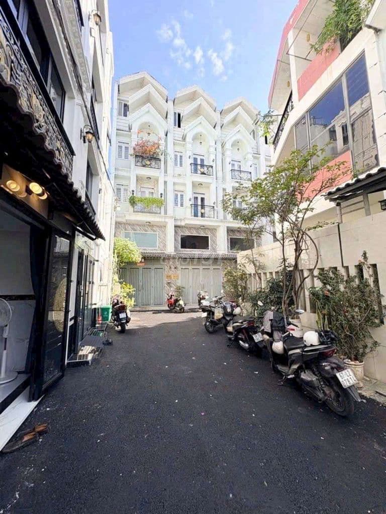 Giảm sâu 1,1tỷ , hẻm Xe hơi kinh doanh đa ngành,khu Vip giáp Phú Nhuận