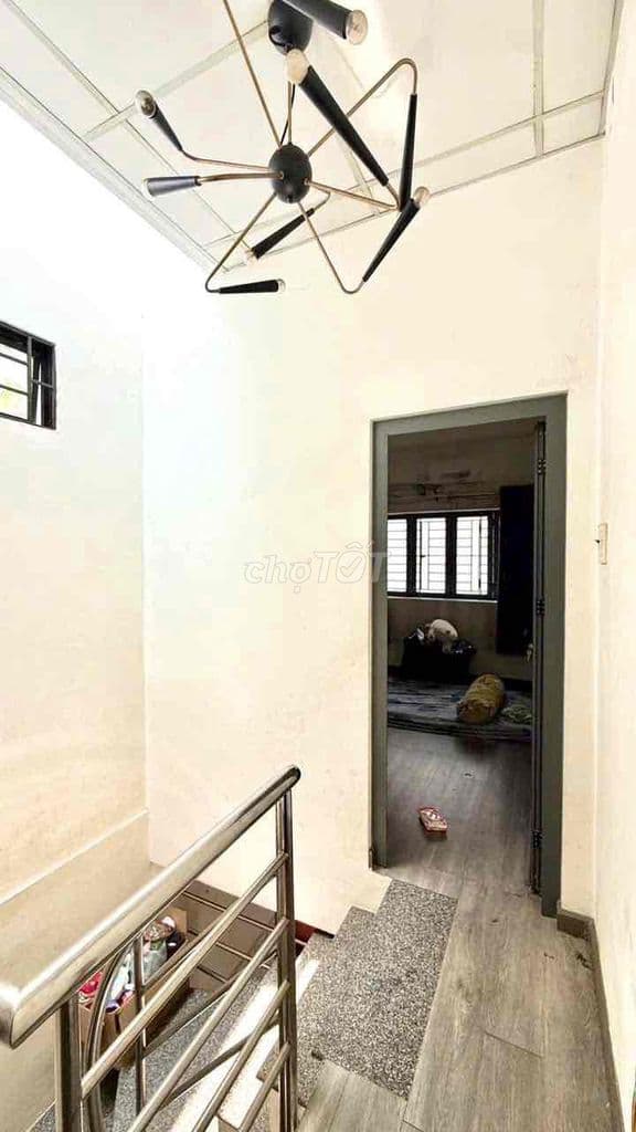 Nhà hẻm cách MT Bạch Mã 20m(lửng 1 lầu ) - Ảnh 2